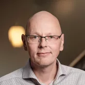 Porrättbild på Niklas Arvidsson